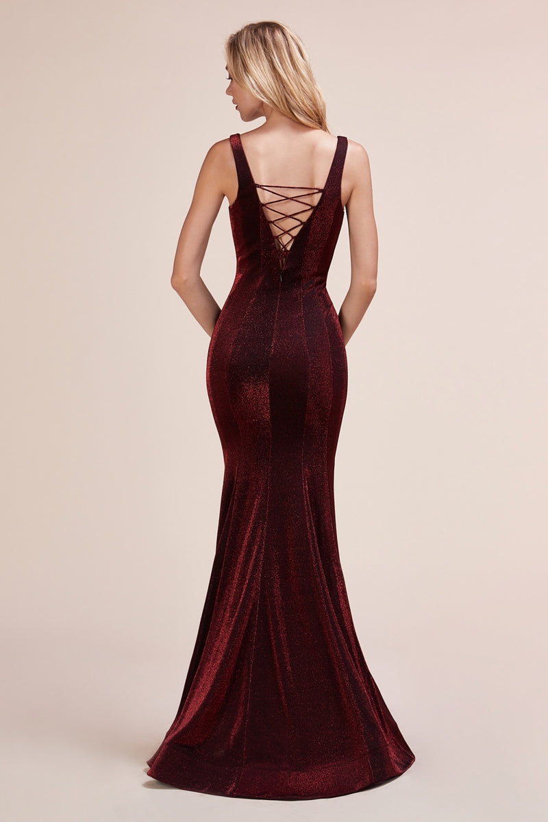 Elegant Mermiad fitted velvet pageant gown