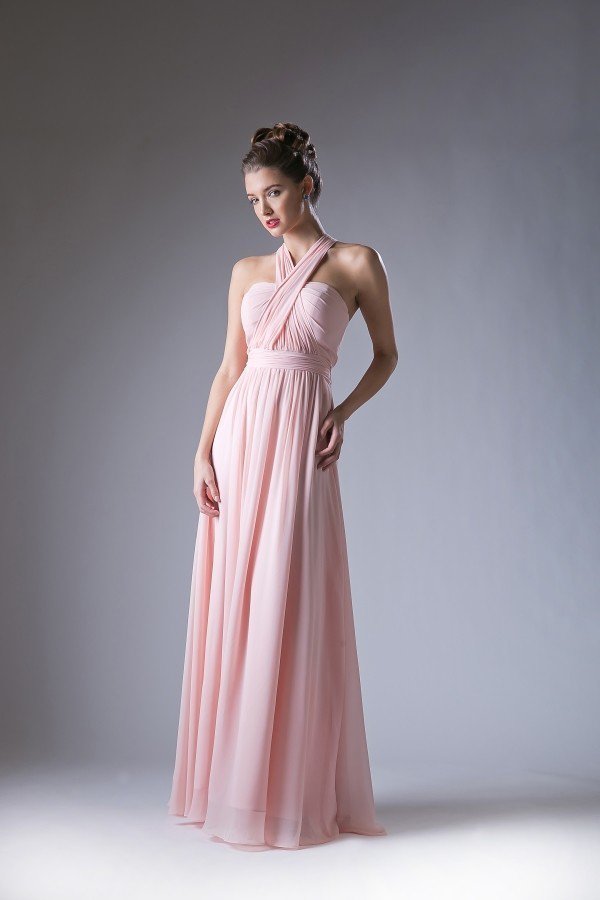 lush bridesmaid dresses Some green wedding inspiration for you this St. Patrick's Day Green satin bridesmaid dresses, classic green and white florals, and the lush green scenery at Pine Knob Mansion made for the